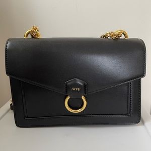 Black JW PEI Envelope Chain Crossbody
